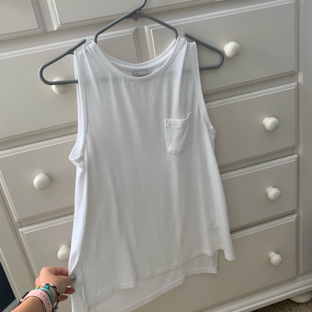 Pocket tank